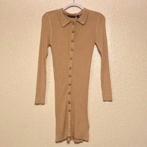 Stretchable tan longsleeves dress. Brave soul size Medium